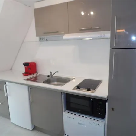 D'agde, 1 Pièce, 4 Personnes - Fr-1-423-39